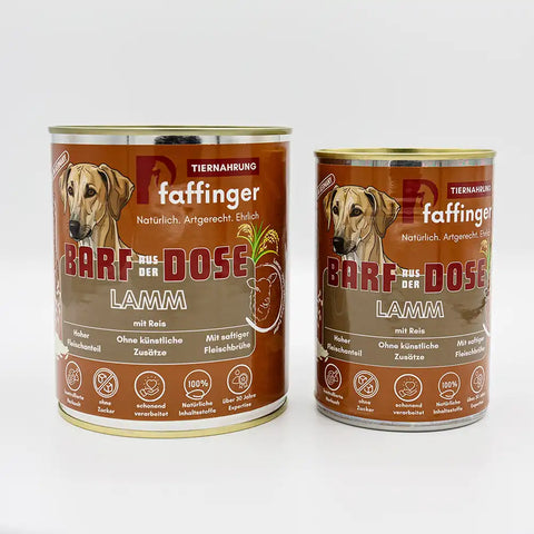 BARF-Dose mit Lamm und Reis für Hunde.