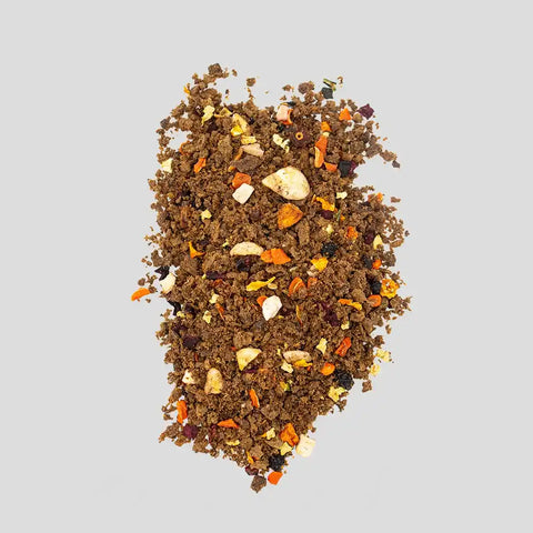 TrockenBarf-Menüs mit Rind sowie Obst und Gemüse für Hunde.